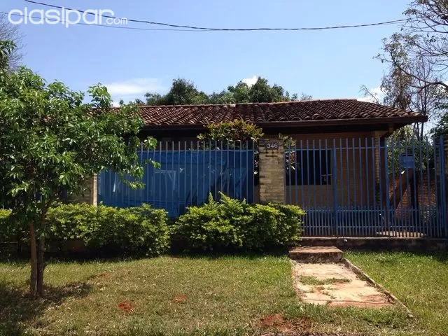 VENDO HERMOSA PROPIEDAD EN LUQUE - BARRIO MOLINO — foto 3