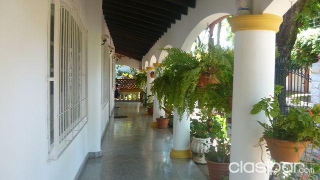Vendo Residencia Luque Palma Loma — foto 3