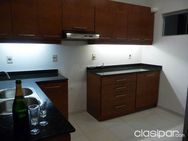 Vendo DUPLEX en MBURUCUYA - 2 cuadras Primer Pdte — foto 2