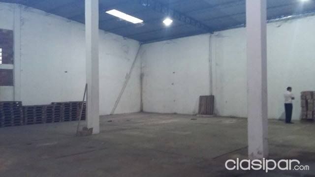 Deposito con oficinas en venta - Barrio Nazareth Asunción — foto 2