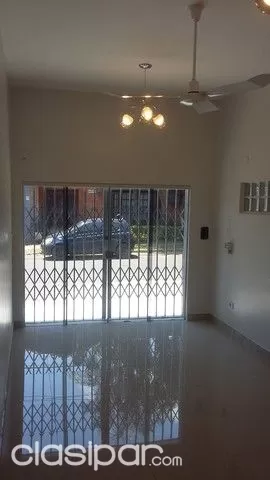 SALON comercial a ESTRENAR! EXCELENTE UBICACIÓN!!! — foto 3