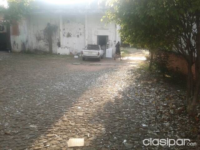 VENDO: Terreno sobre doble Avenida Importante. — foto 2