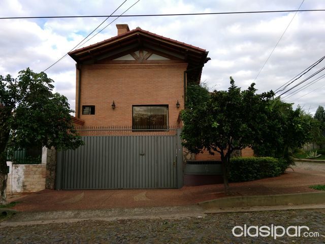 Vendo hermosa residencia en Barrio Tembetary (cerca del Colegio Japones) — foto 2