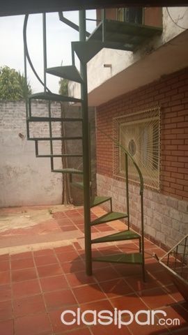 Alquilo cuarto - Barrio Santa María - Con salida a las principales avenidas! — foto 2