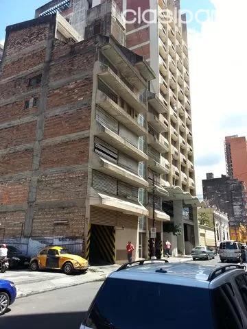 PLANTA LIBRE DE EDIFICIO CÉNTRICO PARA OFICINAS con cocheras — foto 2