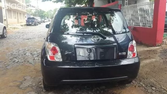 Toyota Ist 2005 — foto 5