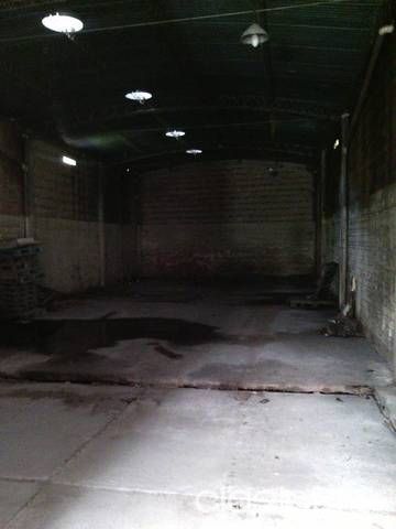 Vendo Depósito. SANTÍSIMA TRINIDAD — foto 2