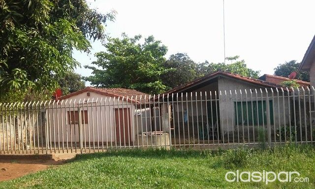 2 Casas En Mismo Terreno Luque Clasipar Com En Paraguay