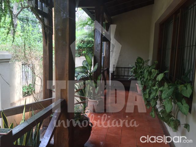 Hermosa Casa en Bo. Mburukuja 5 dormitorios! — foto 3