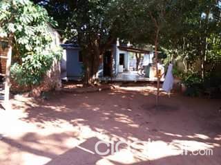 CASA A MINUTOS DEL CENTRO — foto 3