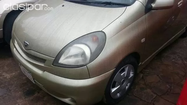 Toyota Funcargo Año 2000 — foto 3