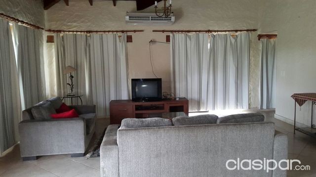 R E G A L O!! Dos casas y un terreno en el campo de golf de Carlos Franco.- — foto 2