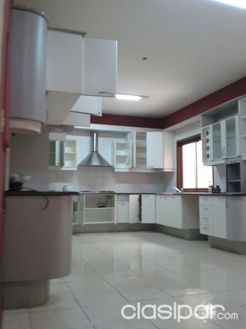 ALQUILO CASA EN BARRIO MBURUCUYA — foto 2