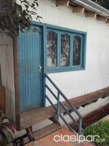 Alquilo Casa Sobre Av.Cac. Frente Al Metro — foto 2