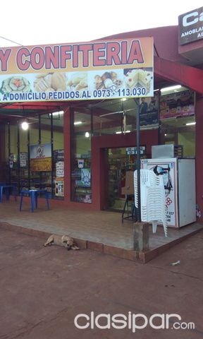 !!!VENDO SALON COMERCIAL CON TINGLADO SOBRE AVENIDA KM 10 A 1500 METROS DE LA RUTA INTERNACIONAL!! — foto 3