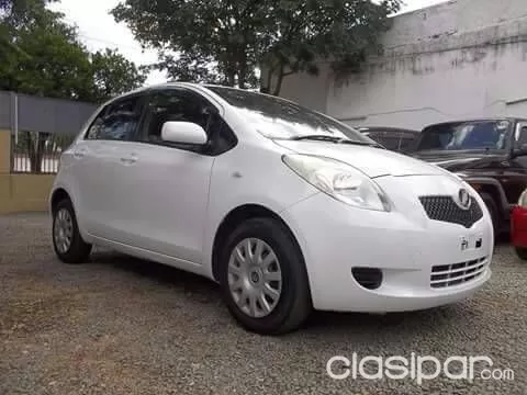 Toyota Vitz 2005 - foto 2