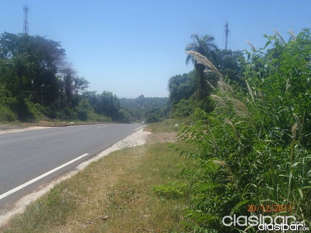 Aregua oferta terreno sobre asfalto — foto 2