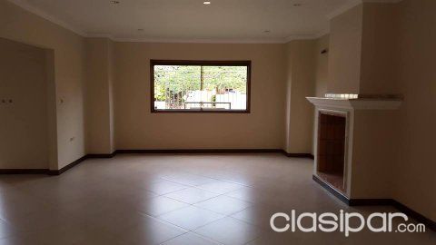 Vendo Amplia Residencia a Estrenar con 4 Suites zona Colegio Goethe — foto 2