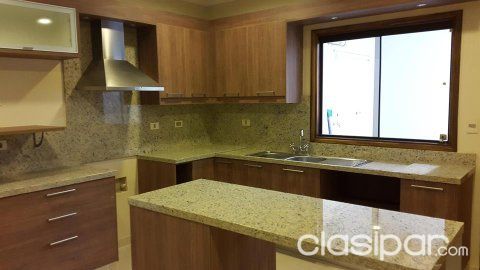 Vendo Amplia Residencia a Estrenar con 4 Suites zona Colegio Goethe — foto 3