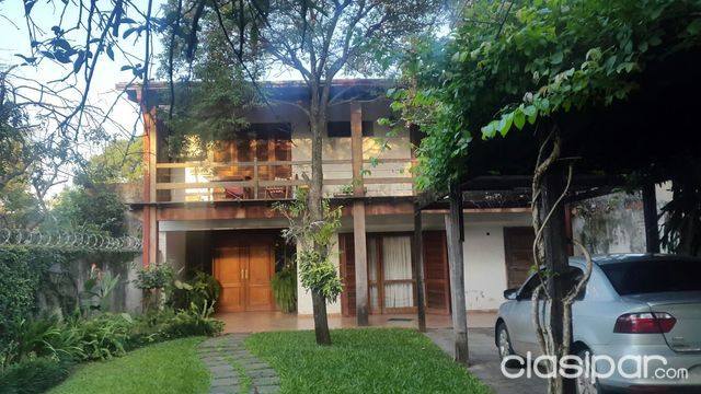 Vendo Amplia casa Barrio jara — foto 2