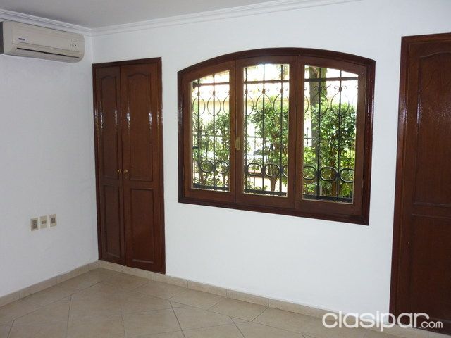 Fina Residencia en Los Laureles — foto 3