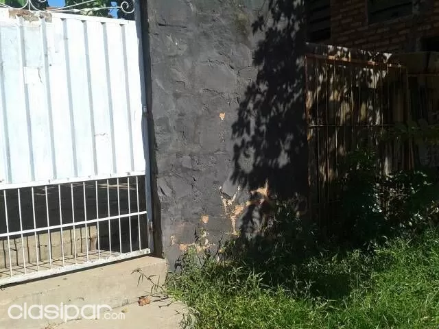 Vendo Casa Asunción barrio san pablo 1 baño cerca Del Mercado De Abasto 4 Habitaciónes — foto 2