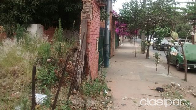 ATENCIÓN ASUNCIÓN VENDO HERMOSA PROPIEDAD TERRENO 15X47 ZONA PRÁCTICAMENTE RESIDENCIAL 5 CUADRAS DE AVDA FELIX BOGADO — foto 2