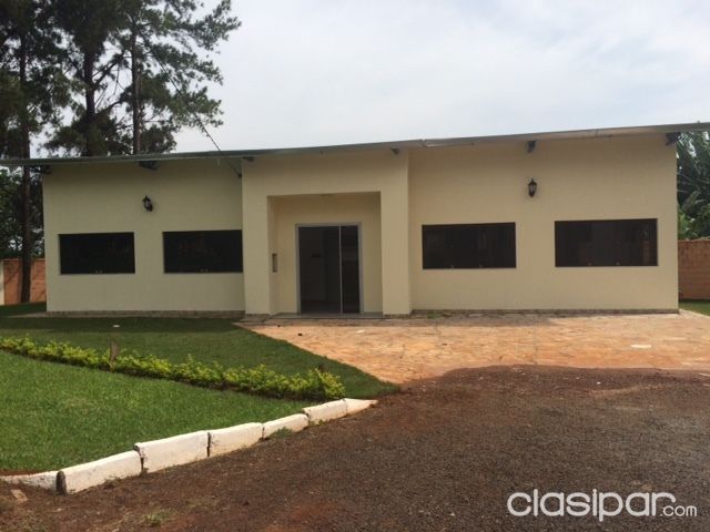 Alquilo o Vendo hermosa casa a estrenar en Hernandarias en Condominio cerrado de 163 m2 — foto 3