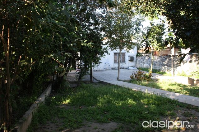 Casa en Pilar con salón comercial — foto 2