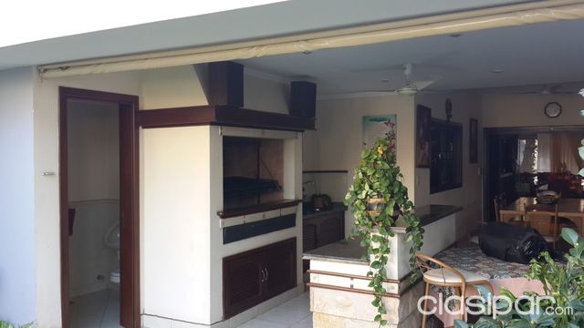 Oferta imperdible!!! Wa Inmobiliaria vende hermosa residencia en inmejorable ubicación! A 2 cuadras del Supermercado El Pueblo. — foto 3