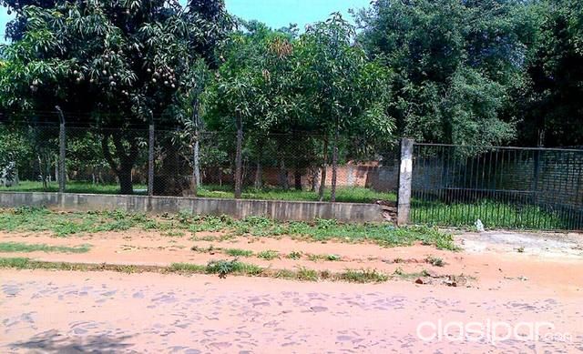 Hermoso Chalet en un predio de 34 x 36 mts. Capiatá. Ruta 1, km. 23. — foto 3