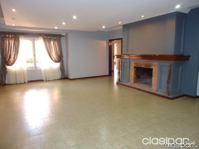 REMATO! 1500 M2 DE TERRENO!!! OPORTUNIDAD DE INVERSION!!! PLENO BARRIO MCAL ESTIGARRIBIAVILLA MORRA A PASOS DE BOGGIANI — foto 3