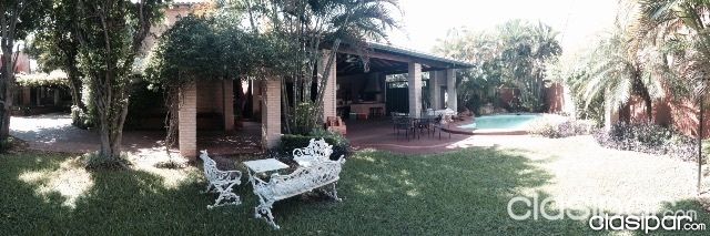 HERMOSA CASA ZONA RESIDENCIAL EN LAMBARE — foto 3