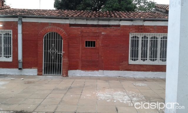 Oferta vendo hermosa casa a una cuadra de la transchaco en Mariano Roque Alonso — foto 2