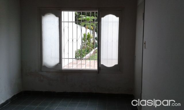 Oferta vendo hermosa casa a una cuadra de la transchaco en Mariano Roque Alonso — foto 3