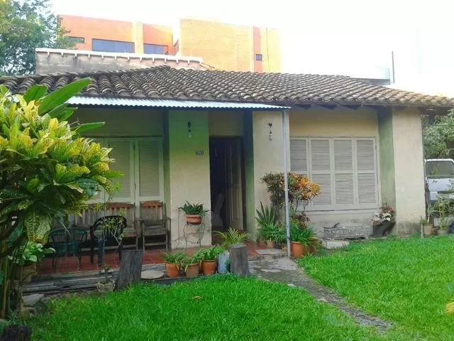 ATENCION INVERSIONISTAS VENDO EN VILLA MORRA PROPIEDAD!! — foto 2