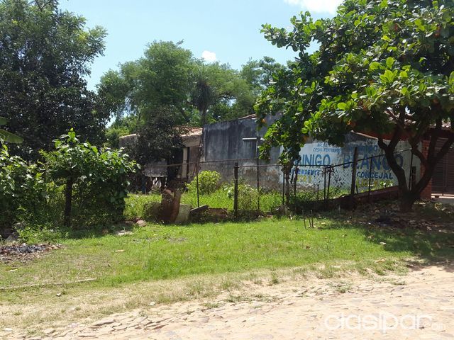 VENDO TERRENO EN LUQUE ZONA LUISITO-RECIBO VEHICULO — foto 3