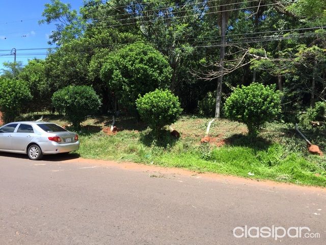 ATENCIÓN ARQUITECTOS E INGENIEROS!!! VENDO TERRENOS SOBRE ASFALTO IDEAL PARA DUPLEX O BARRIO CERRADO!!! — foto 2