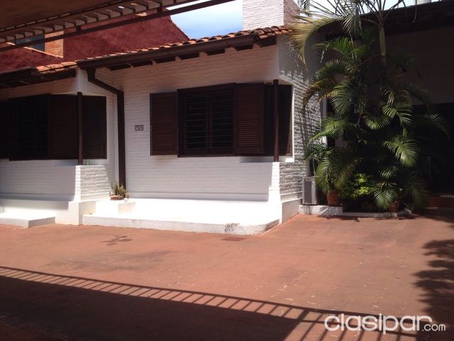 VENDO CASA en Villa Aurelia — foto 3