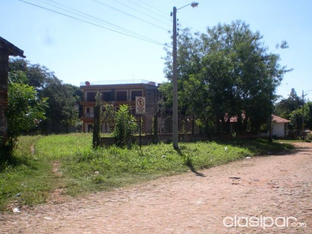 VENDO TERRENO CENTRO DE LUQUE — foto 3