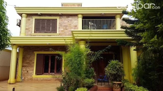 CDE KM 10, HERMOSA RESIDENCIA AMOBLADA A 30 M DE RUTA INTENACIONAL — foto 2
