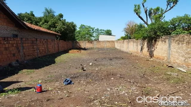 VENDO TERRENO TOTALMENTE AMURALLADO SOBRE ASFALTO — foto 2