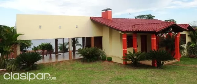 VENDO HERMOSA GRANJA CON VISTA AL ACARAY - VENTA A PORTON CERRADO CON LANCHA INCLUIDA — foto 2