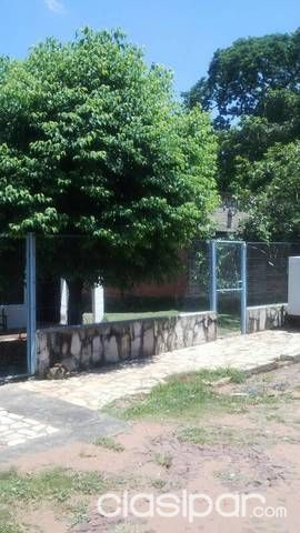 Vendo casa con terraza, a 2 cuadras de ruta Acceso Sur camino a Ñemby — foto 2