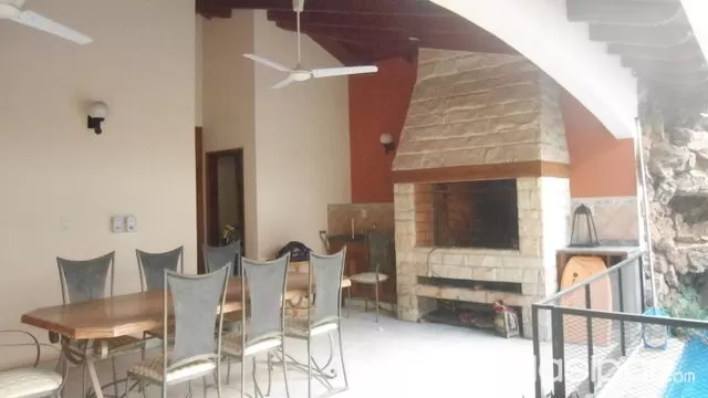 ALQUILO RESIDENCIA PARA VIVIENDA U OFICINA EN BARRIO HERRERA — foto 3