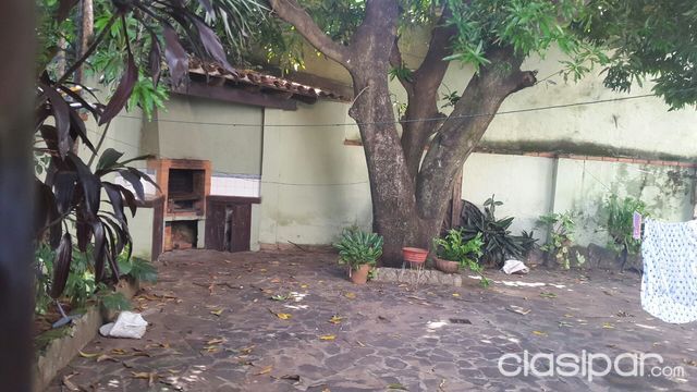Recidencia, zona Santa Teresa, Barrio Icuá Sati — foto 3