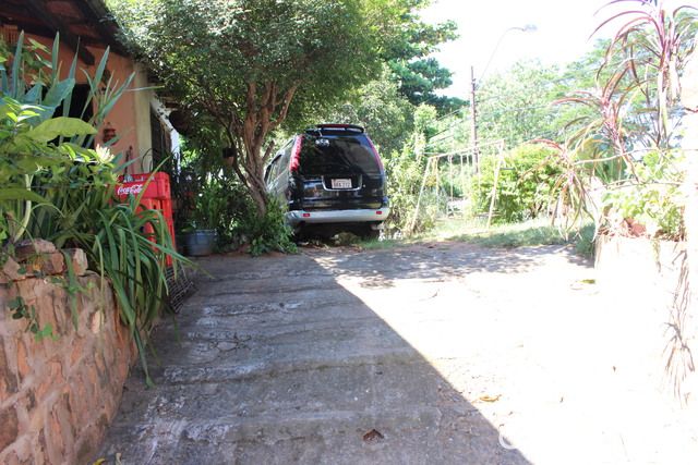 Vendo Casa sobre Primero de Marzo a una cuadra de la Municipalidad Lambaré — foto 3