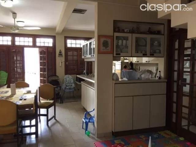 VENDO casa de 5 dormitorios en Suite zona Bº Obrero!!! — foto 2