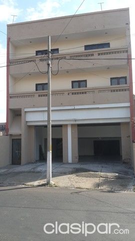 DEPOSITO CON SHOWRROM CENTRO — foto 3