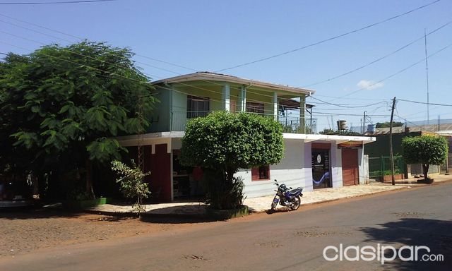 Hermosa Casa, con salones Comerciales — foto 2